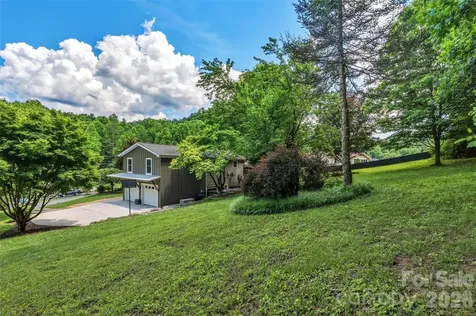 1574 Cashiers Valley Road Brevard NC 28712