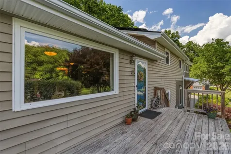 1574 Cashiers Valley Road Brevard NC 28712