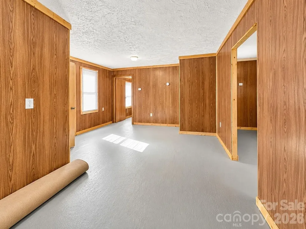 61 Haywood Road Asheville NC 28806