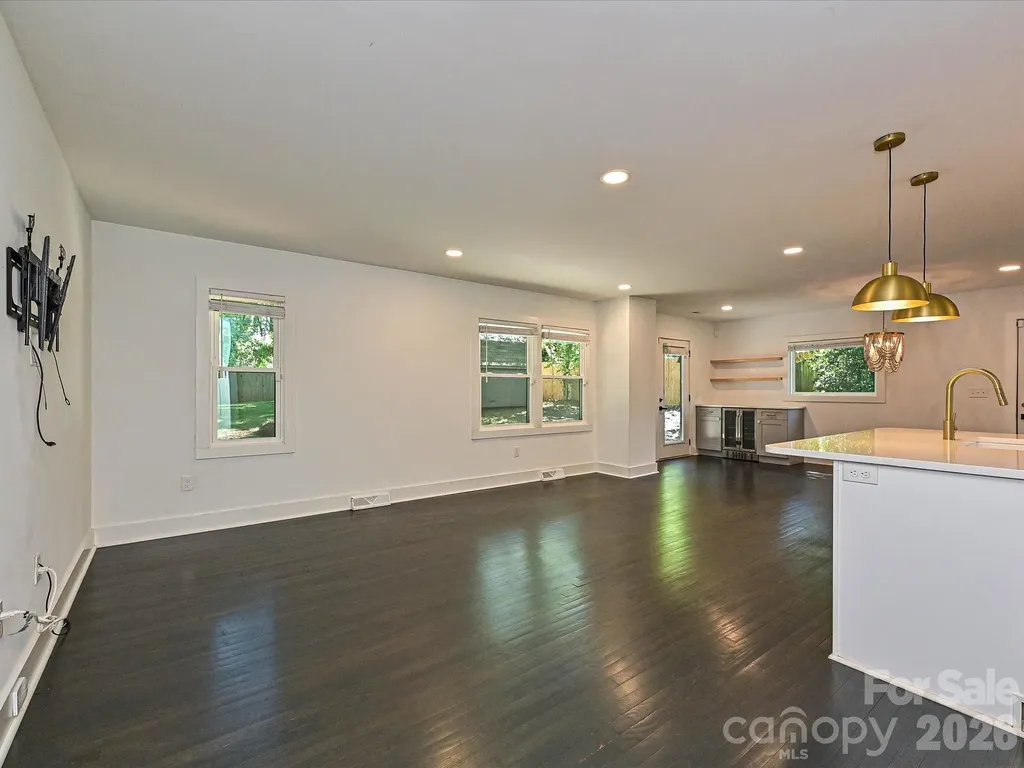 5623 Ruth Drive Charlotte NC 28215