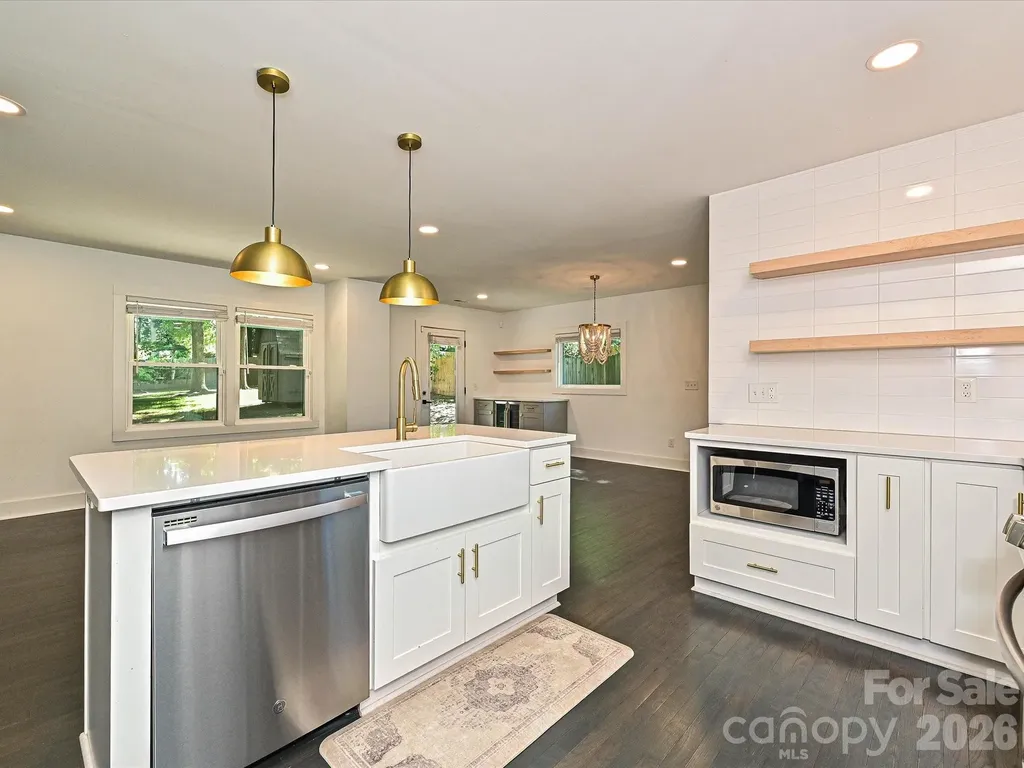 5623 Ruth Drive Charlotte NC 28215
