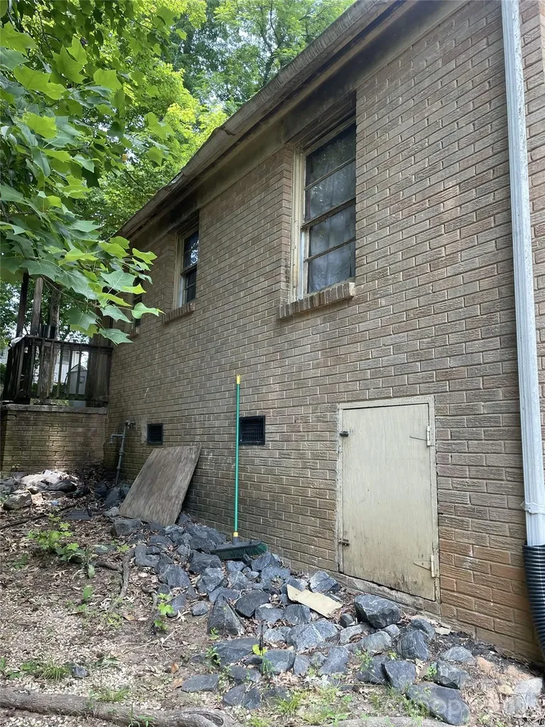4025 Plato Circle Charlotte NC 28208