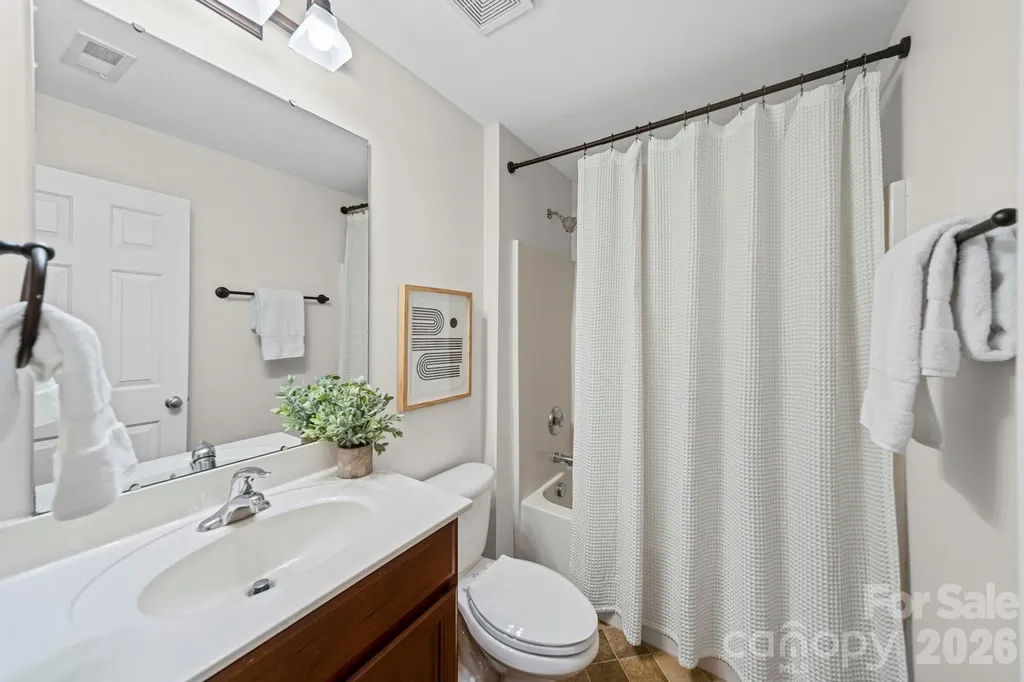 3825 Picasso Court Charlotte NC 28205