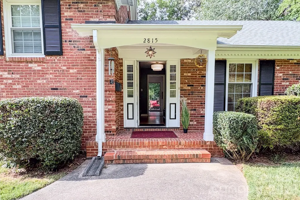 2815 Burnt Mill Road Charlotte NC 28210