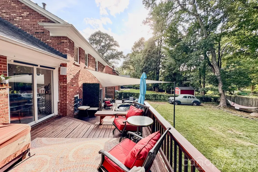 2815 Burnt Mill Road Charlotte NC 28210