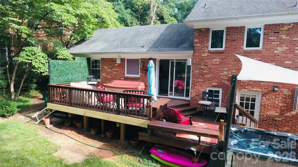 2815 Burnt Mill Road Charlotte NC 28210