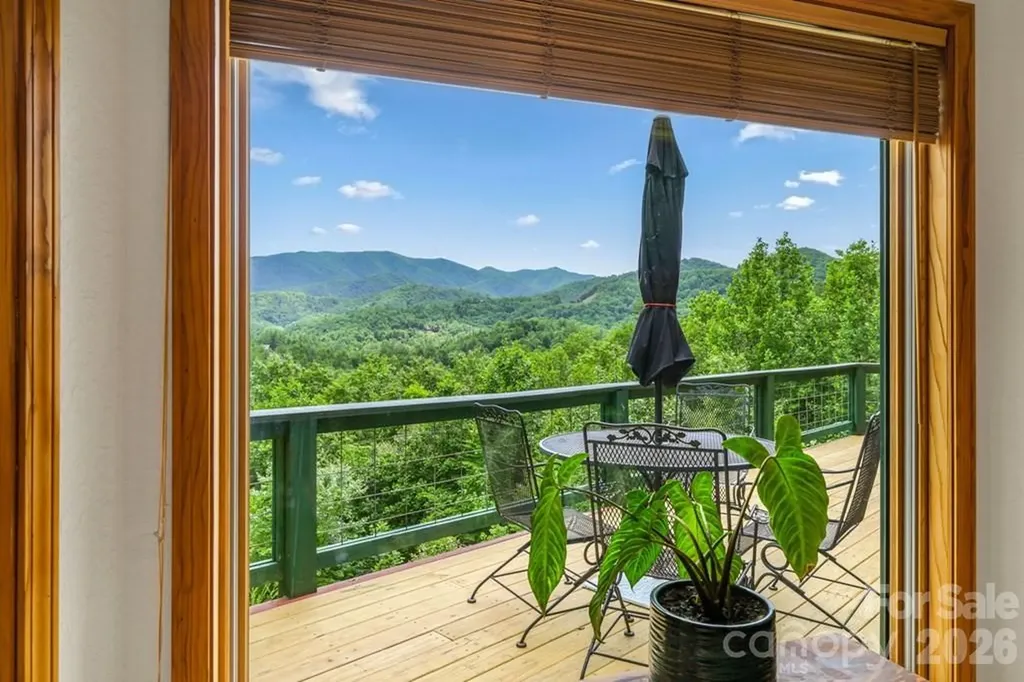 1188 Tobacco Branch Road Almond NC 28702