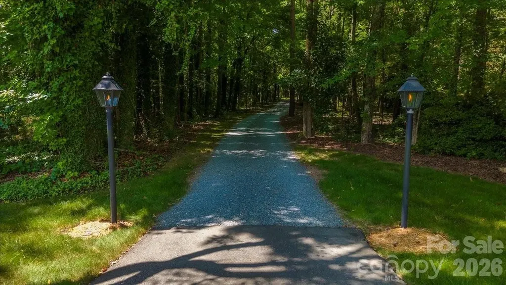 8903 New Town Road Waxhaw NC 28173