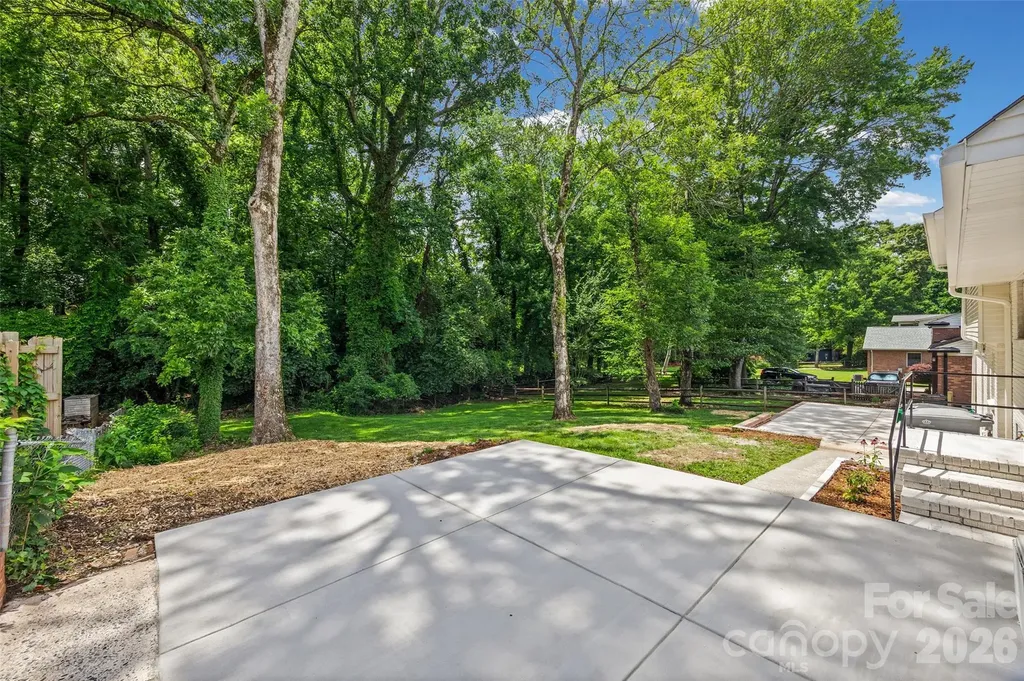 3130 Spring Valley Road Charlotte NC 28226