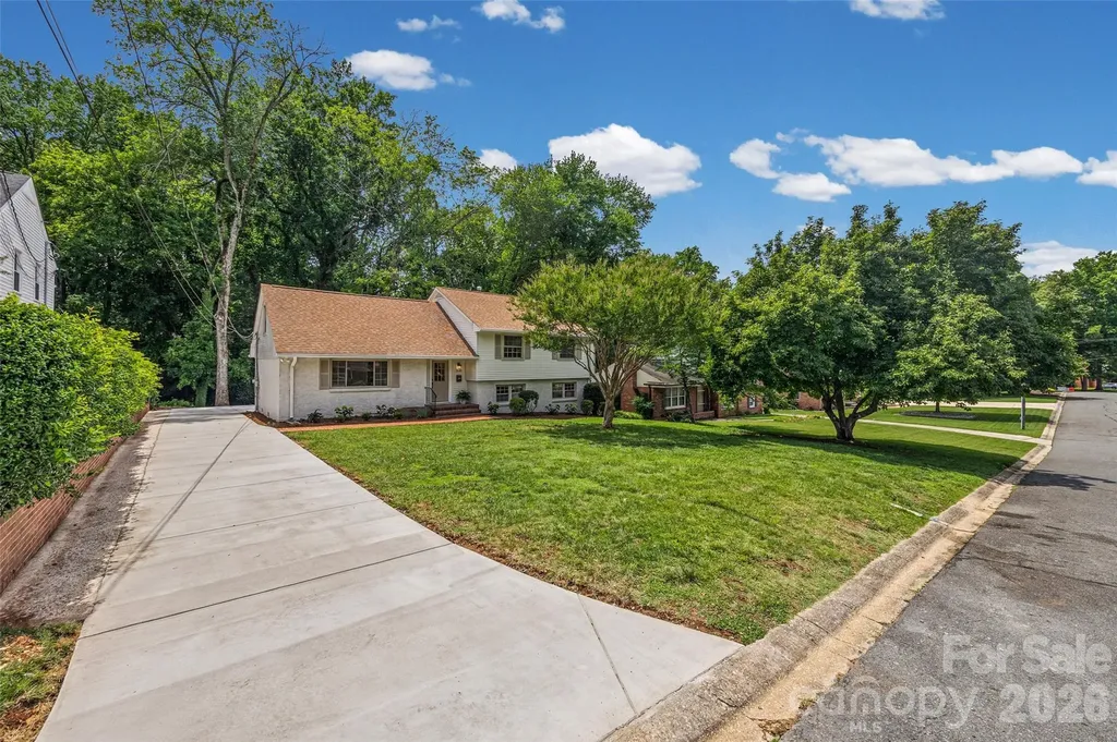 3130 Spring Valley Road Charlotte NC 28226