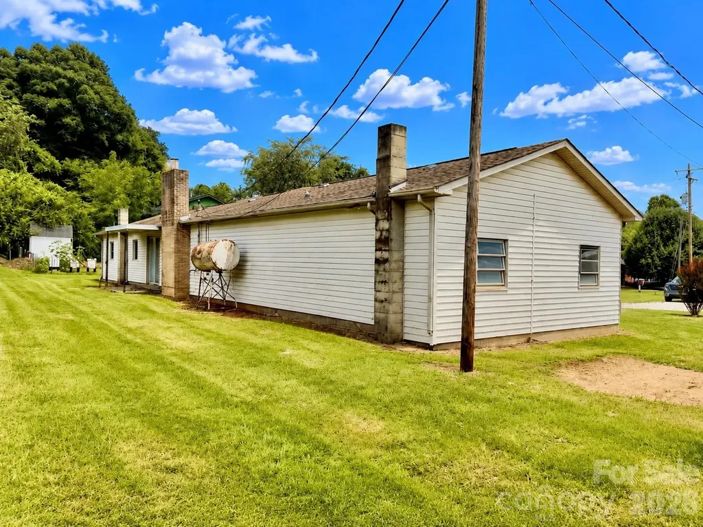 72 Circle Drive Marion NC 28752