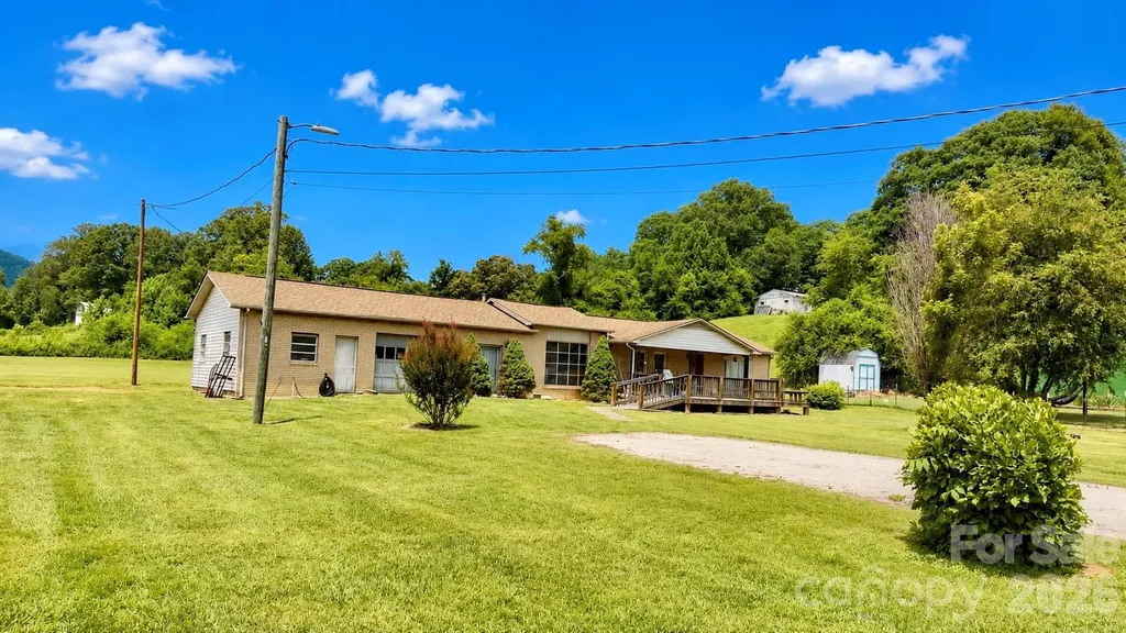 72 Circle Drive Marion NC 28752