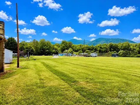 72 Circle Drive Marion NC 28752
