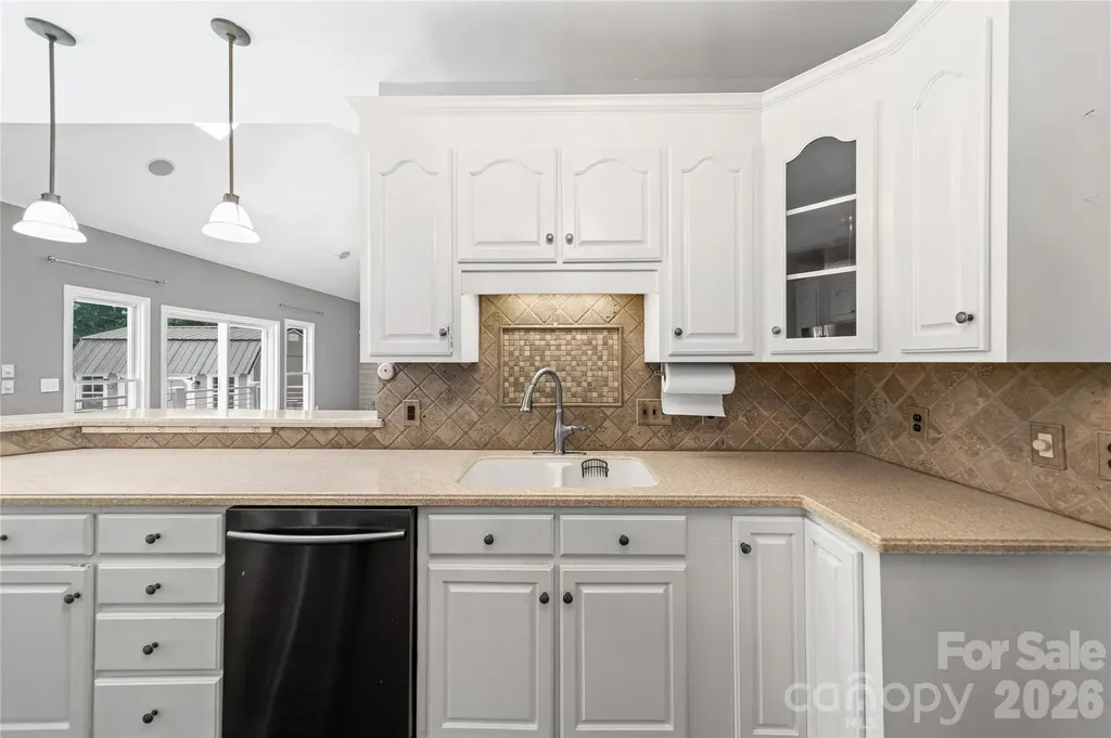 8871 Erbach Lane Mount Pleasant NC 28124