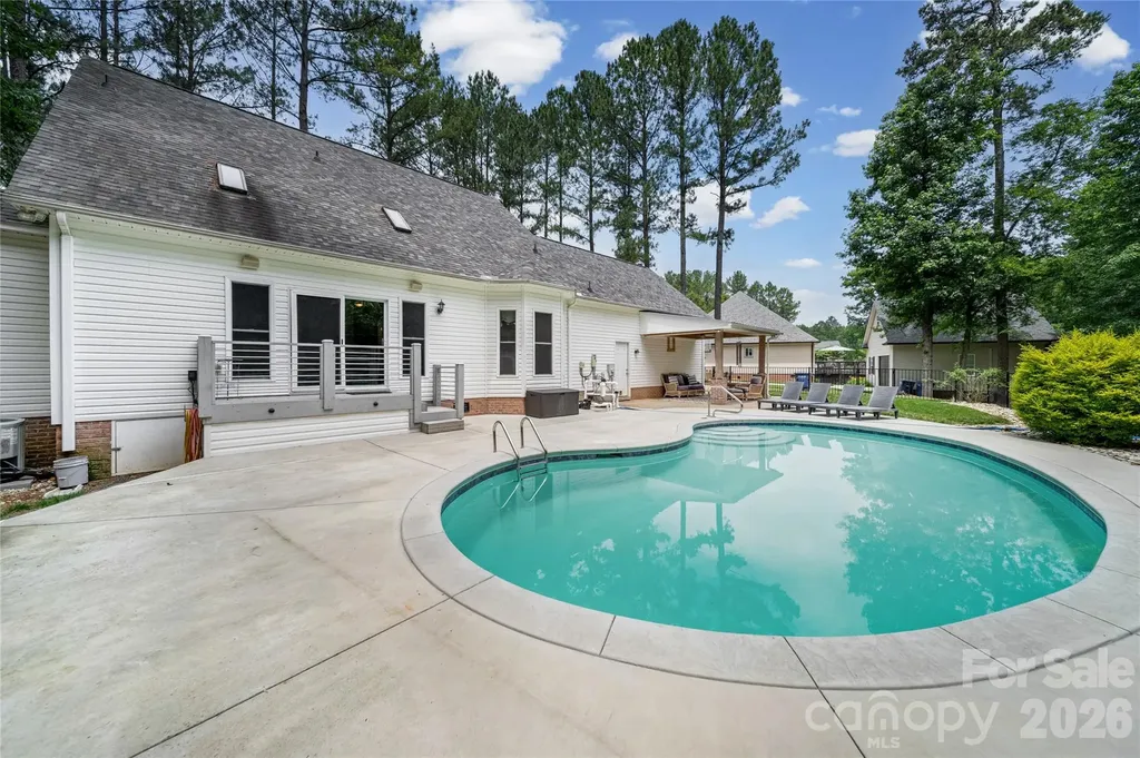 8871 Erbach Lane Mount Pleasant NC 28124