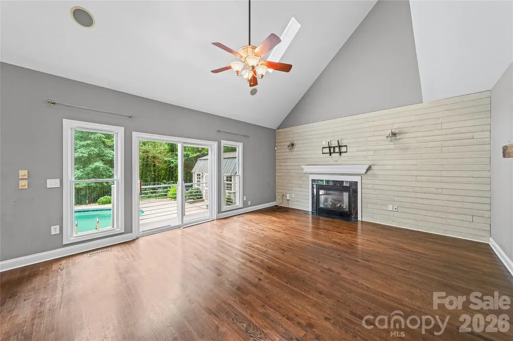 8871 Erbach Lane Mount Pleasant NC 28124