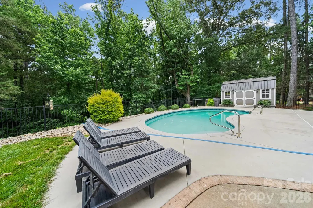 8871 Erbach Lane Mount Pleasant NC 28124