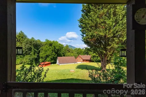 71 Teachers Lane Canton NC 28716