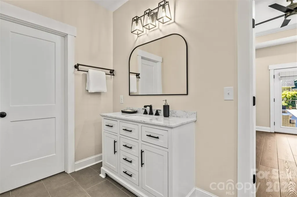 4255 Crepe Ridge Drive Denver NC 28037