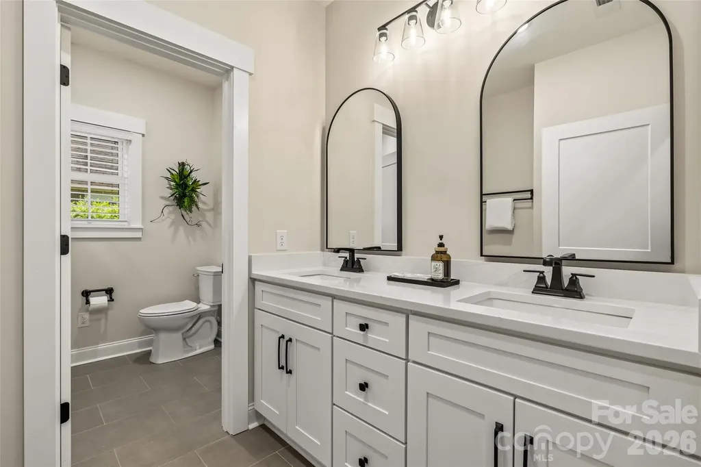 4255 Crepe Ridge Drive Denver NC 28037