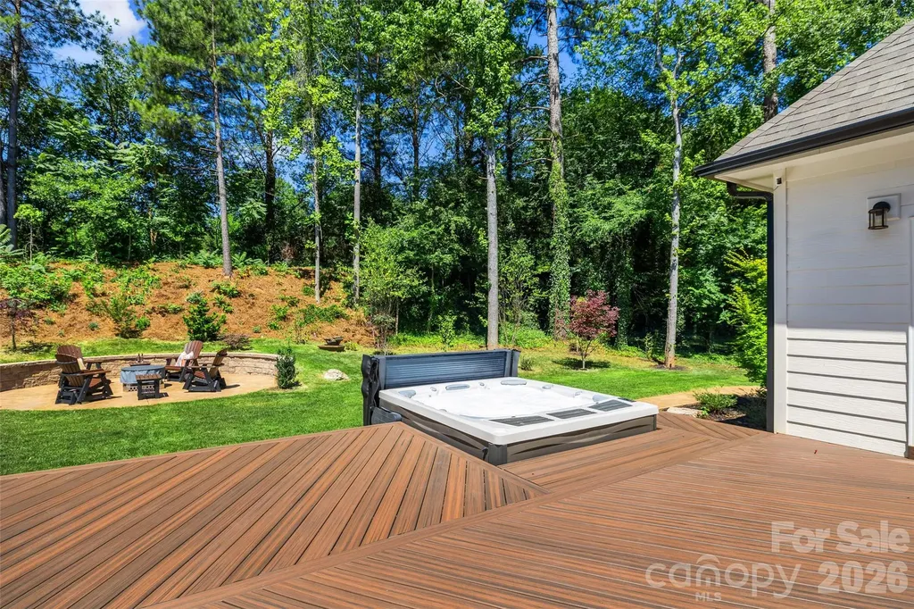4255 Crepe Ridge Drive Denver NC 28037