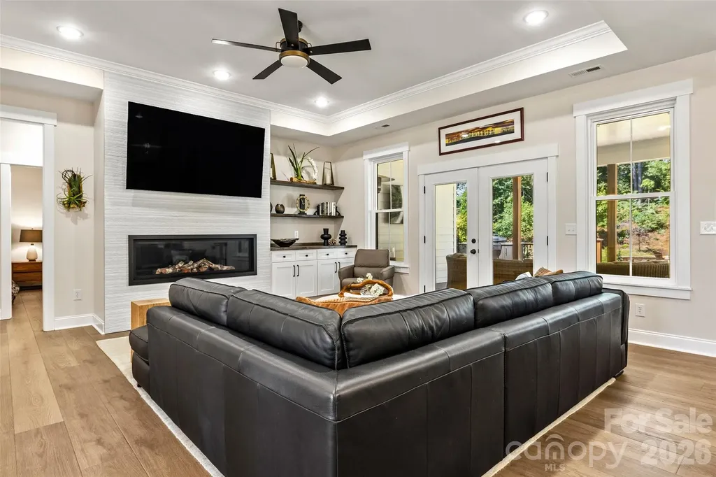 4255 Crepe Ridge Drive Denver NC 28037