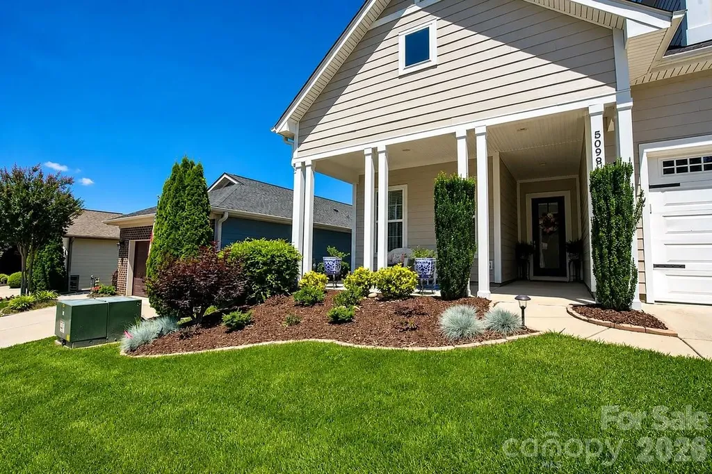 5099 Looking Glass Trail Denver NC 28037