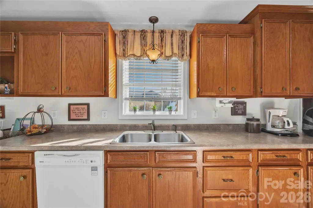 57 Riverview Road Taylorsville NC 28681