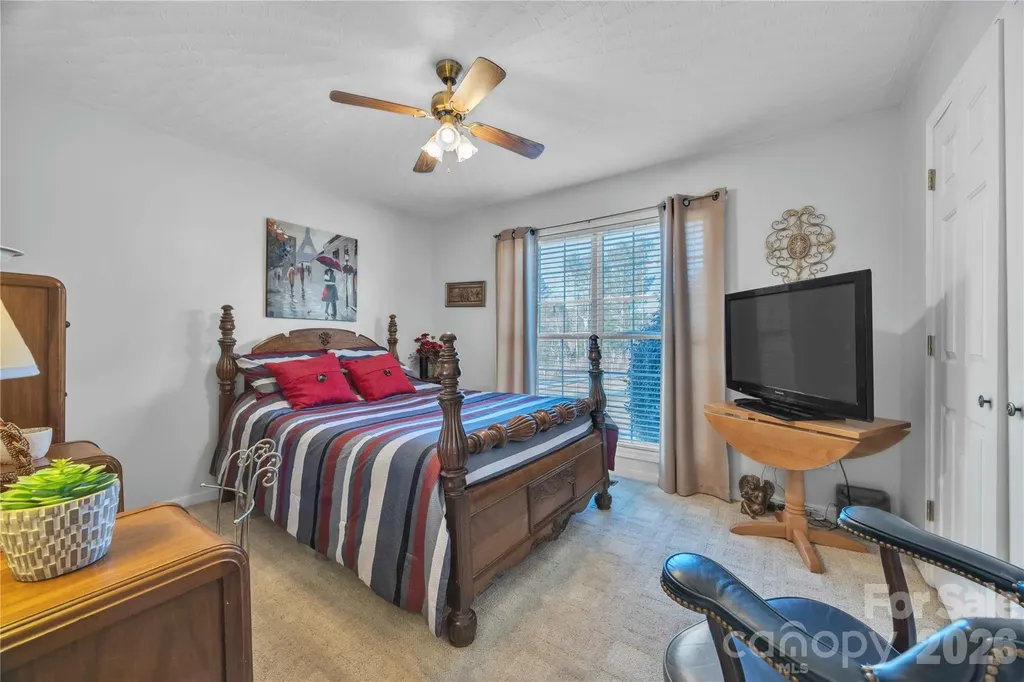 57 Riverview Road Taylorsville NC 28681