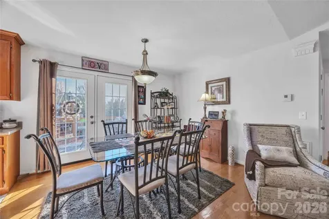 57 Riverview Road Taylorsville NC 28681