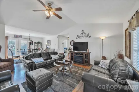 57 Riverview Road Taylorsville NC 28681