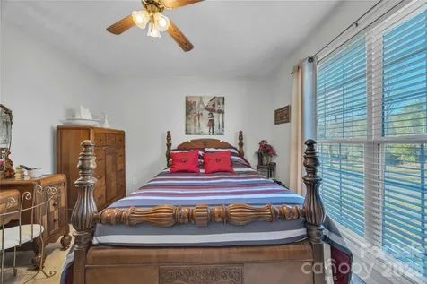 57 Riverview Road Taylorsville NC 28681