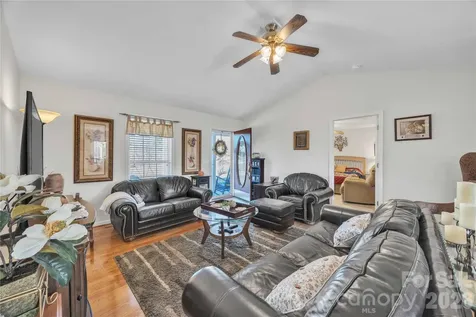 57 Riverview Road Taylorsville NC 28681