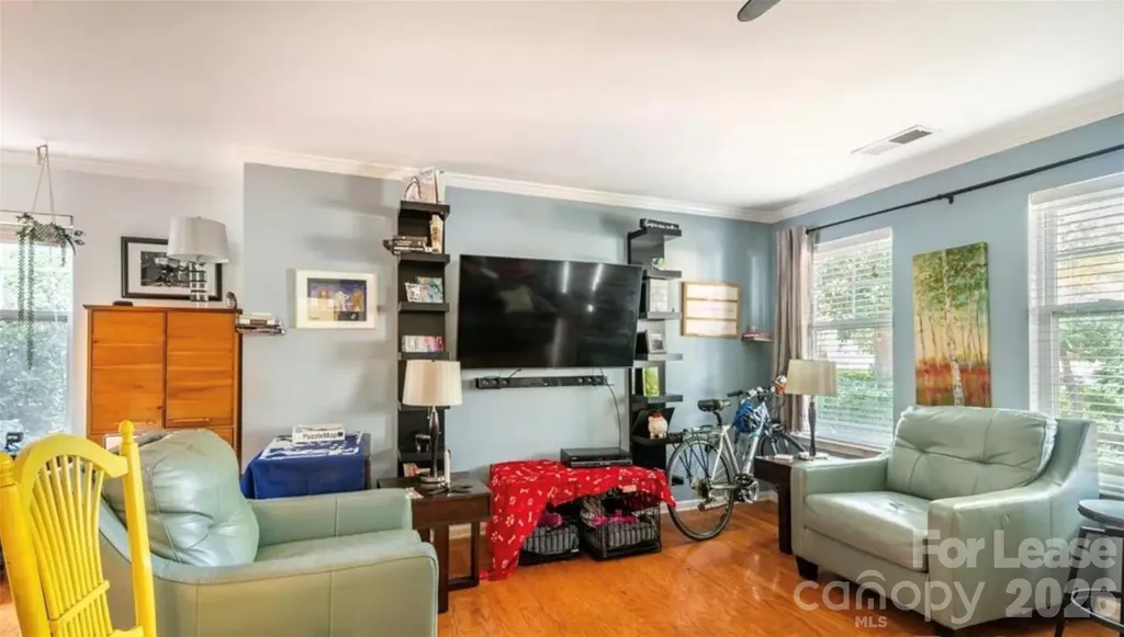 525 E 37th Street Charlotte NC 28205