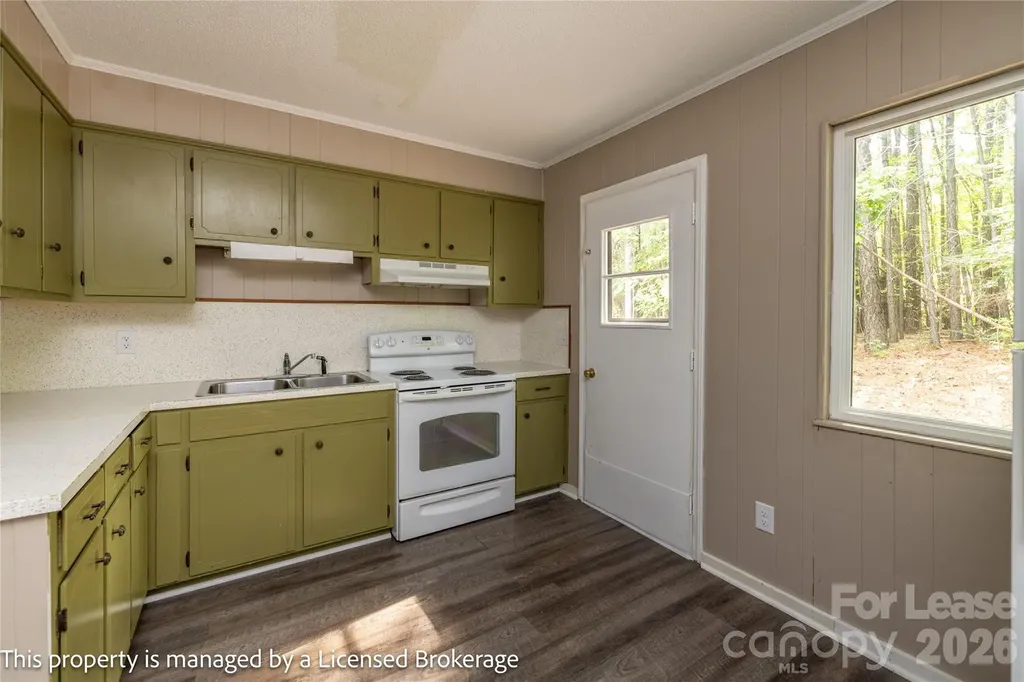 145 Brentwood Drive Troy NC 27371