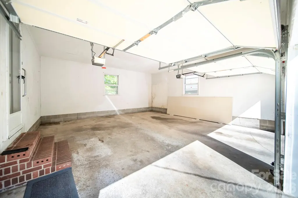 4646 Rainbow Drive Kannapolis NC 28081
