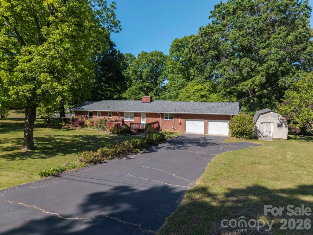 4646 Rainbow Drive Kannapolis NC 28081
