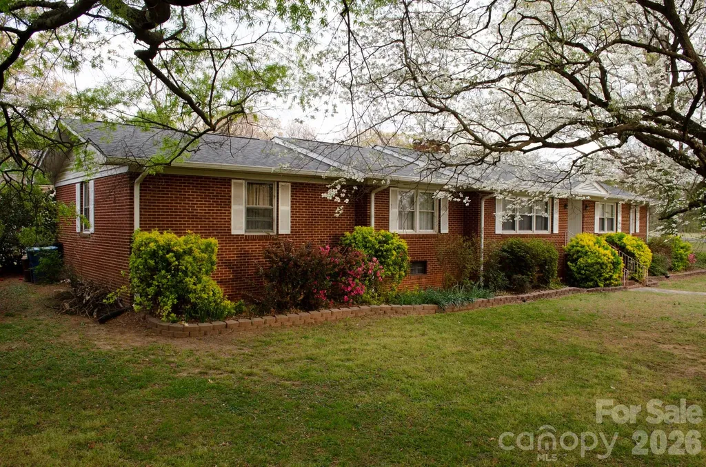 4646 Rainbow Drive Kannapolis NC 28081