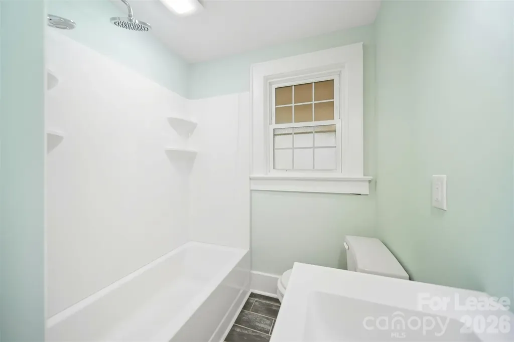 1234 11th Street NW Hickory NC 28601