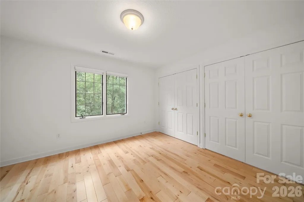 135 Buffalo Trail Asheville NC 28805