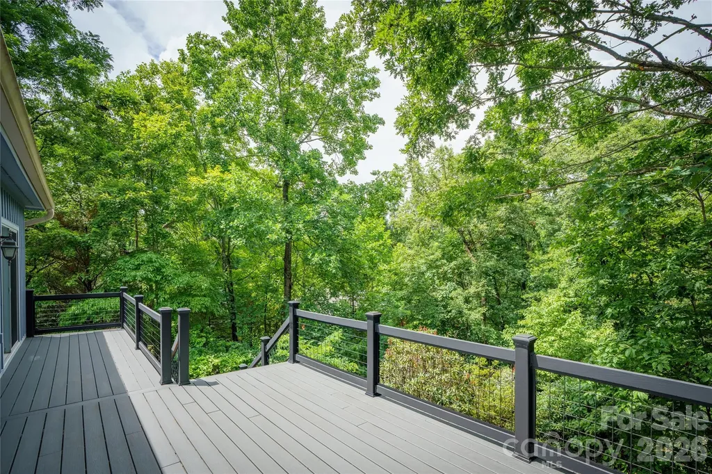 135 Buffalo Trail Asheville NC 28805