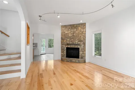 135 Buffalo Trail Asheville NC 28805