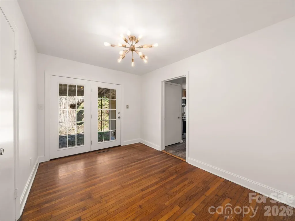 184 London Road Asheville NC 28803