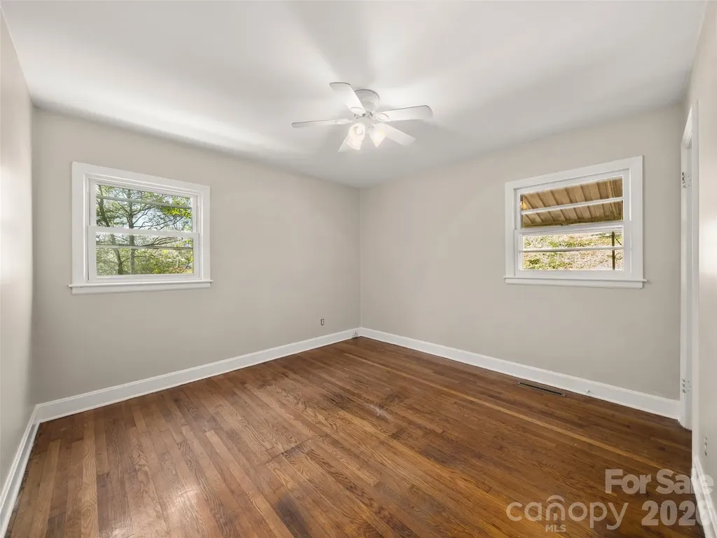 184 London Road Asheville NC 28803