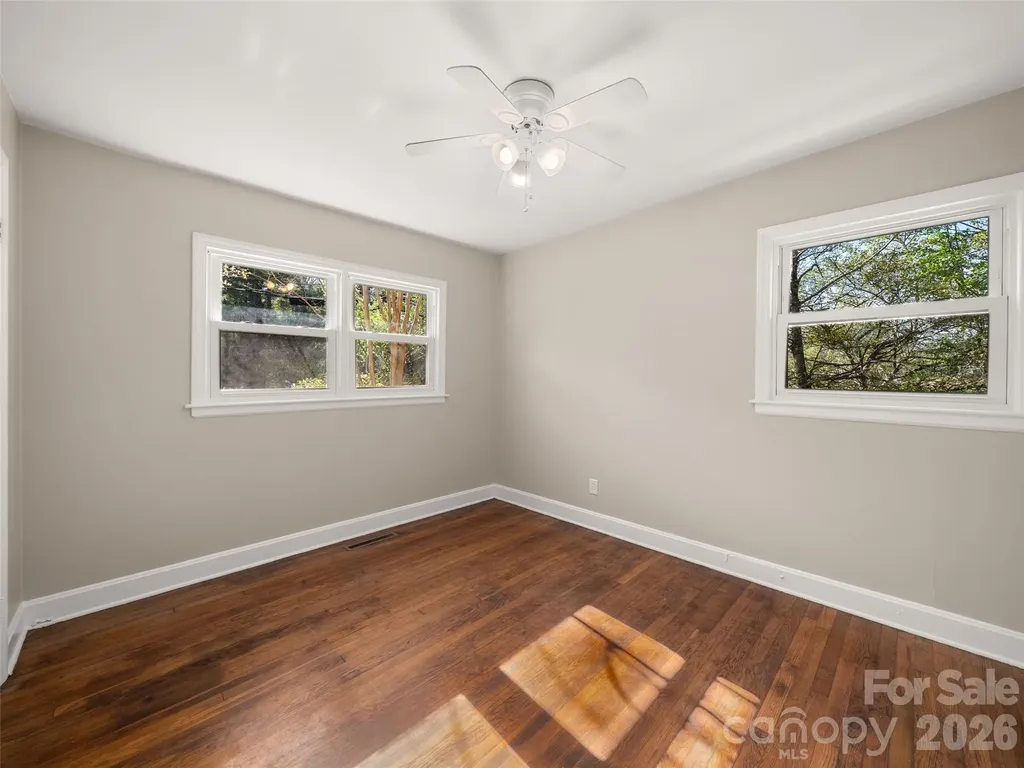 184 London Road Asheville NC 28803