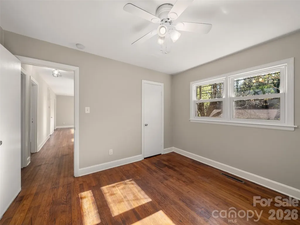 184 London Road Asheville NC 28803