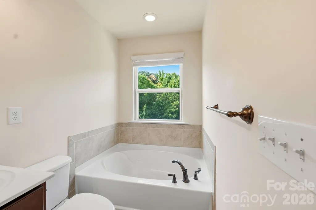 9411 Glenburn Lane Charlotte NC 28278