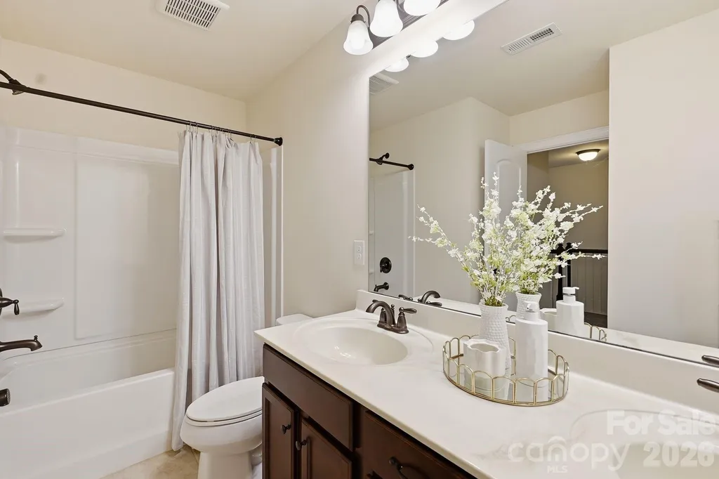 9411 Glenburn Lane Charlotte NC 28278