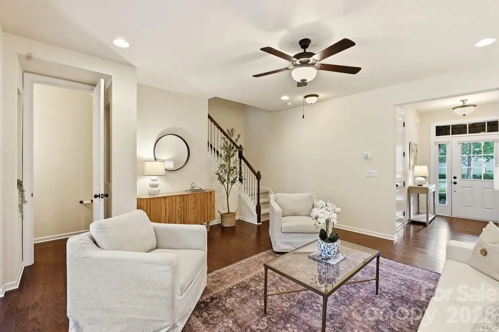 9411 Glenburn Lane Charlotte NC 28278