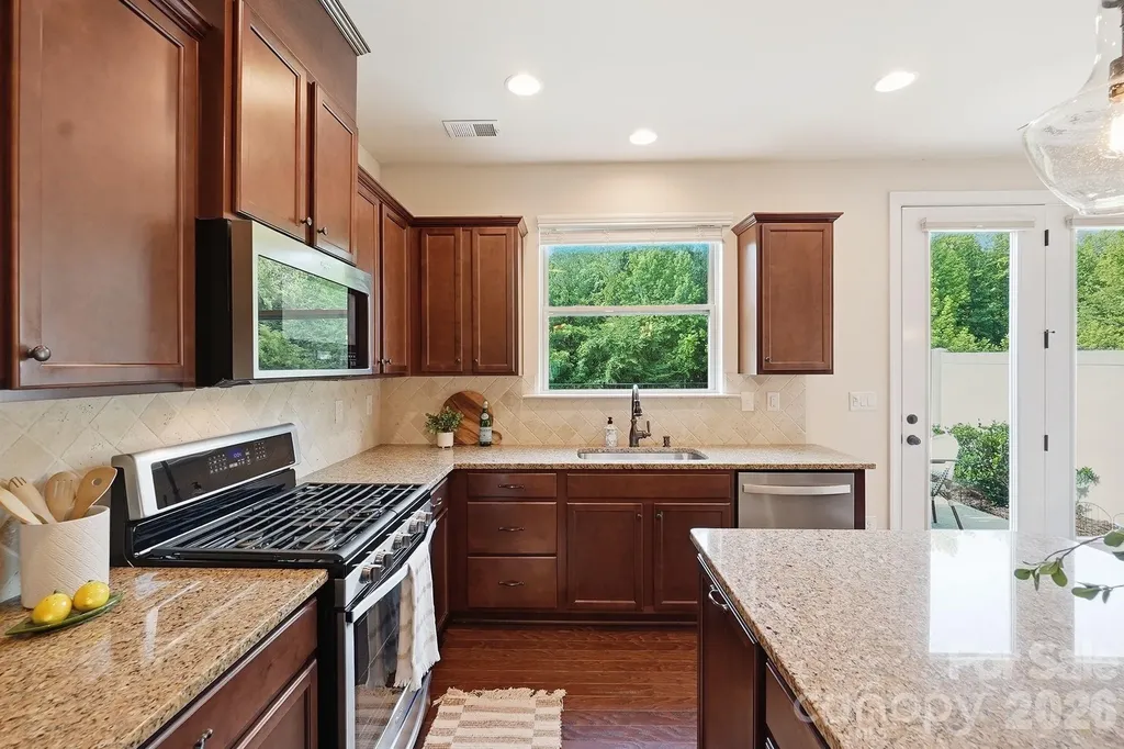 9411 Glenburn Lane Charlotte NC 28278
